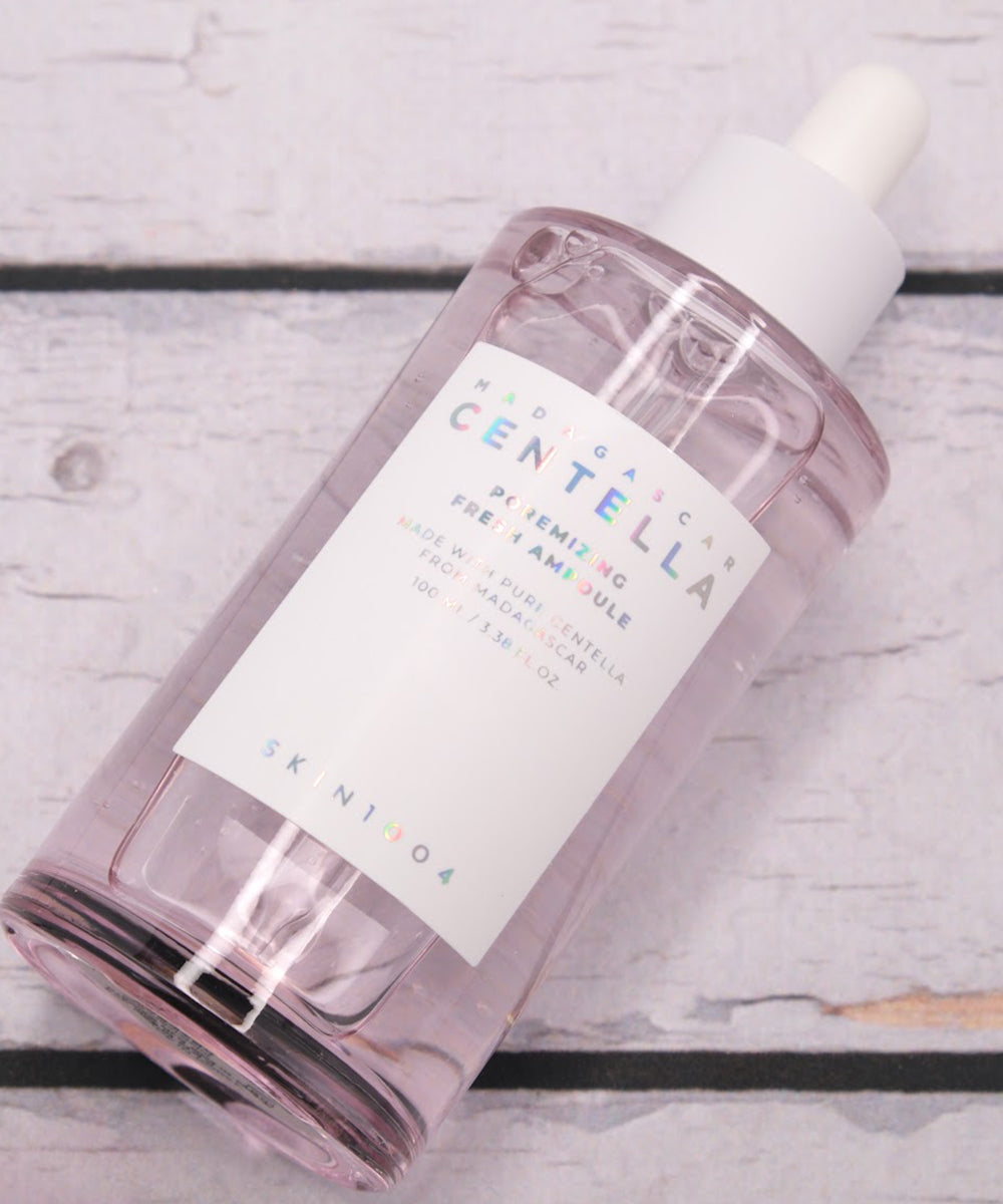 سيروم النضارة ومعالجة المسام للبشرة الدهنية والمختلطة والحساسة من SKIN1004 (100 مل)